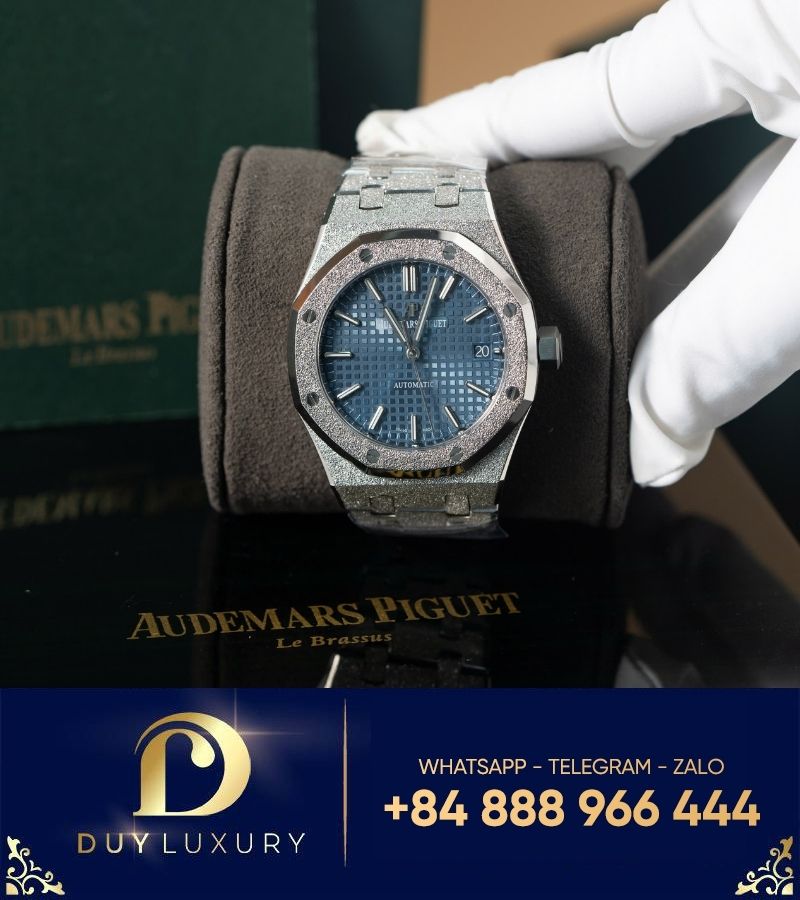 Đồng hồ Audemars Piguet 15450 Fosted gold mặt số xanh trải tia blue dial