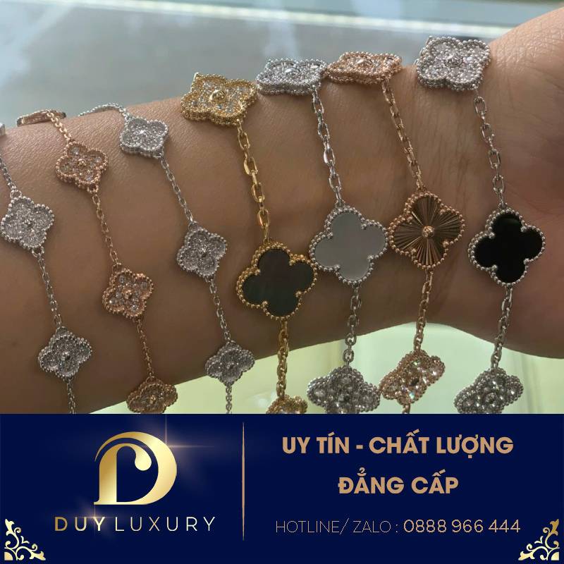 Lắc tay Van Cleef & Arpels 5 Hoa. 