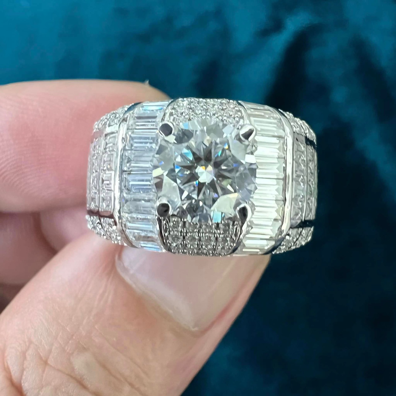 Nhẫn Nam Thiết Kế Vàng Trắng 10k Kim Cương Moissanite 