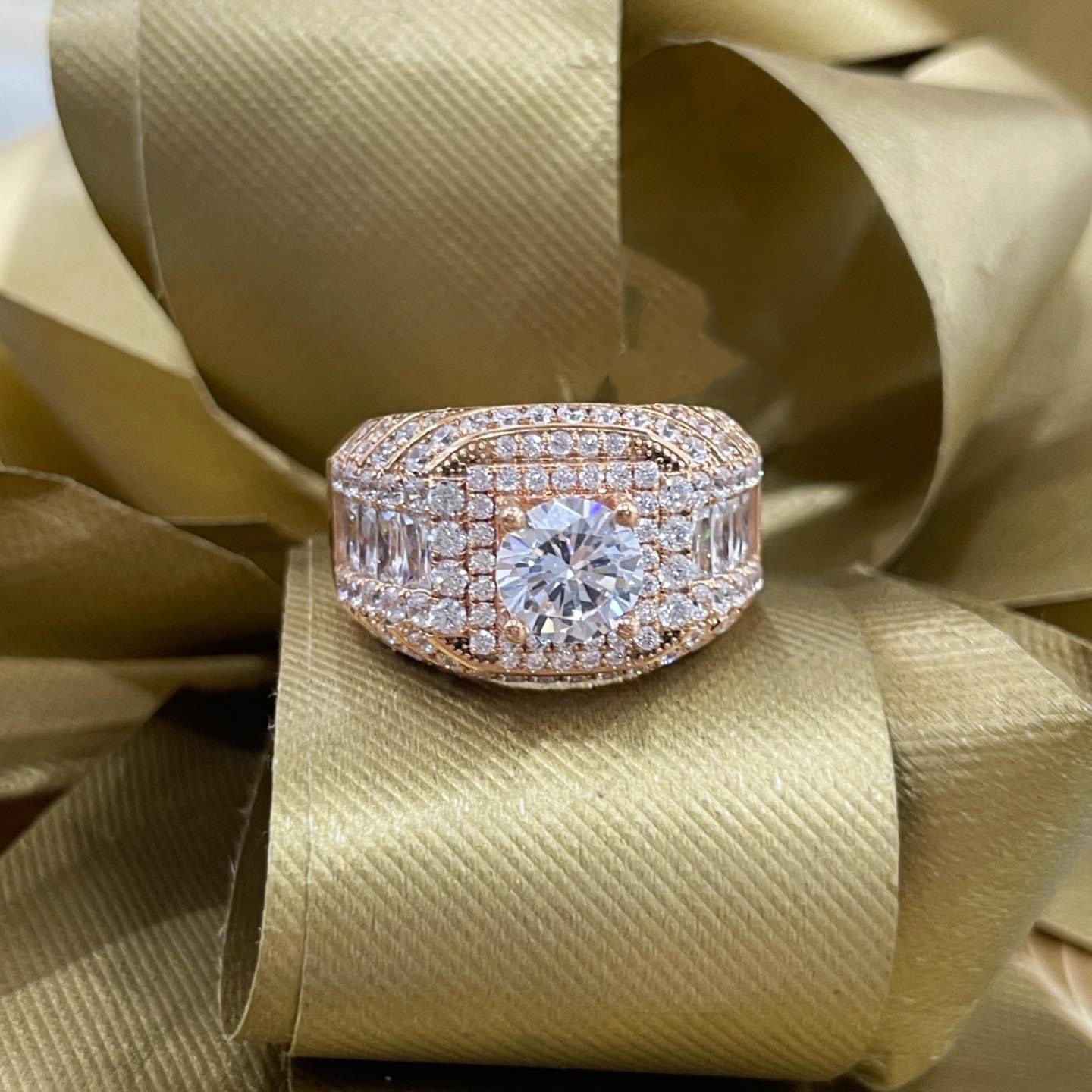 Nhẫn Nam Vàng 10k 14k 18k Kim Cương Moissanite