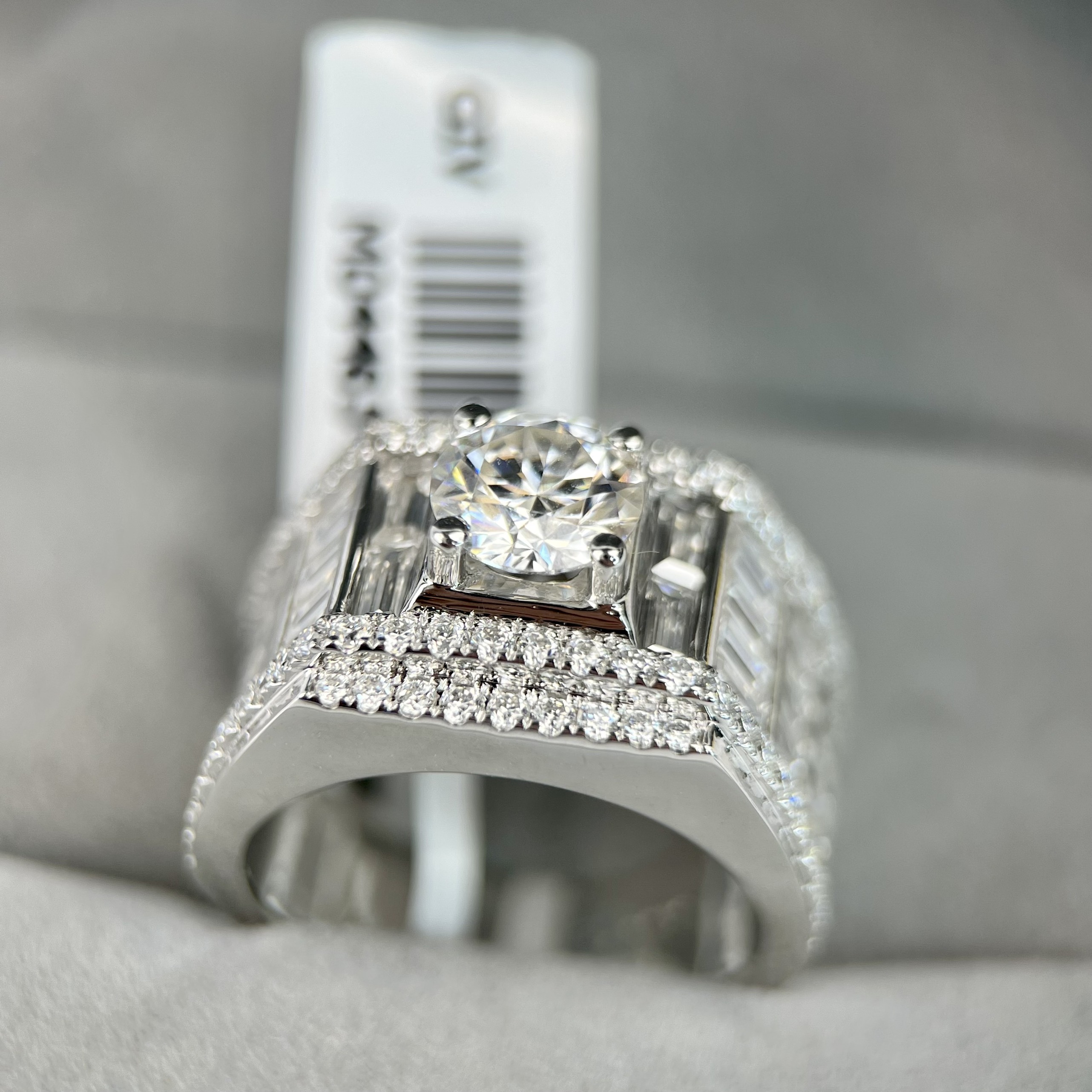 Nhẫn Nam Vàng 10k 14k 18k Kim Cương Moissanite