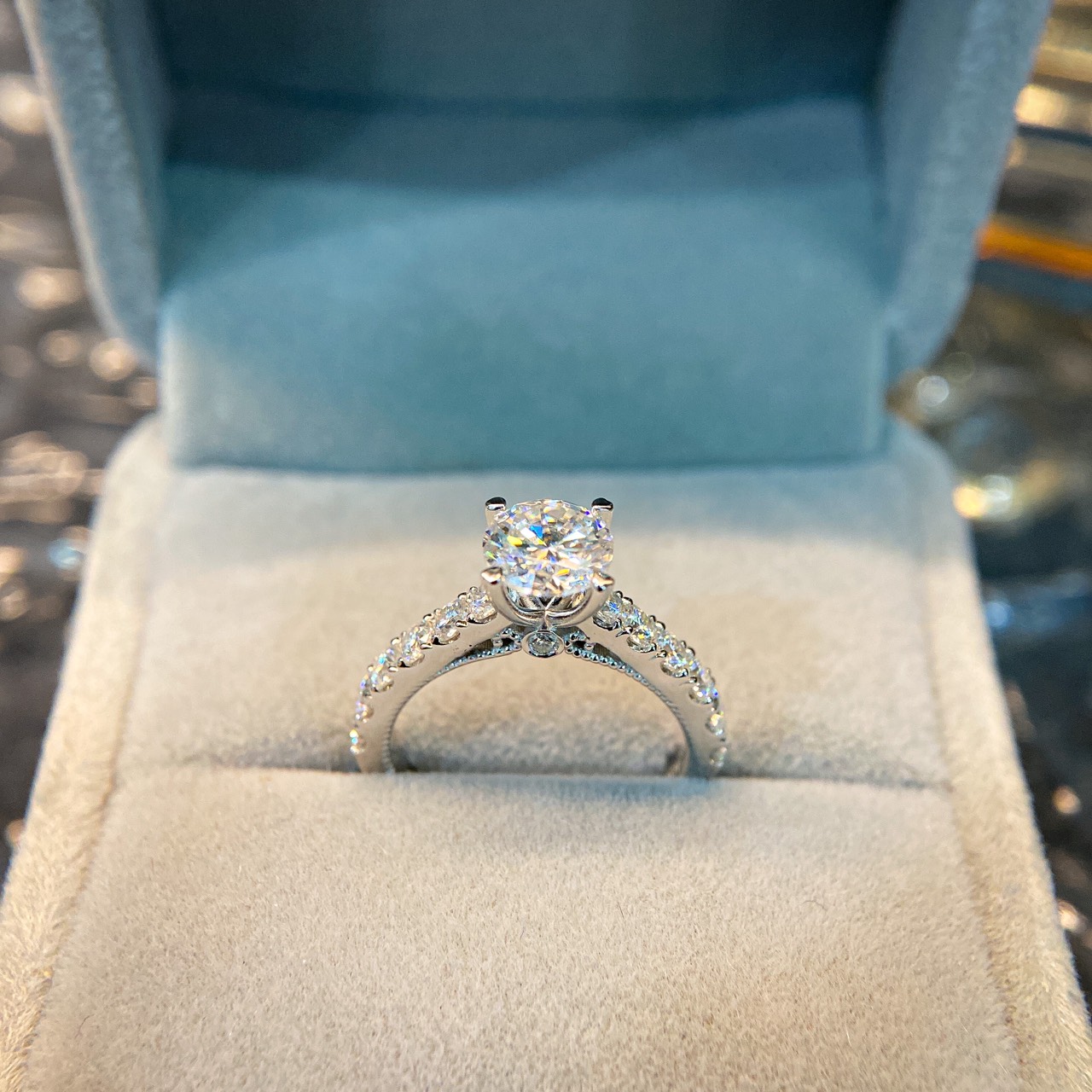 Nhẫn Nữ Vàng 10k 14k 18k Kim Cương Moissanite