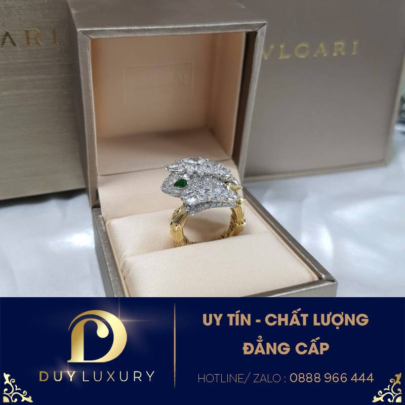 Nhẫn rắn BVlgari trang sức nhập vàng 18k ,kim cương thiên nhiên.